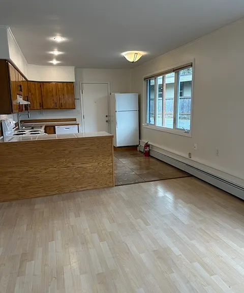 936 W 20th Ave #2 — Photo 7