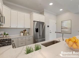 131 Eliot St #206, Milton, MA 02186