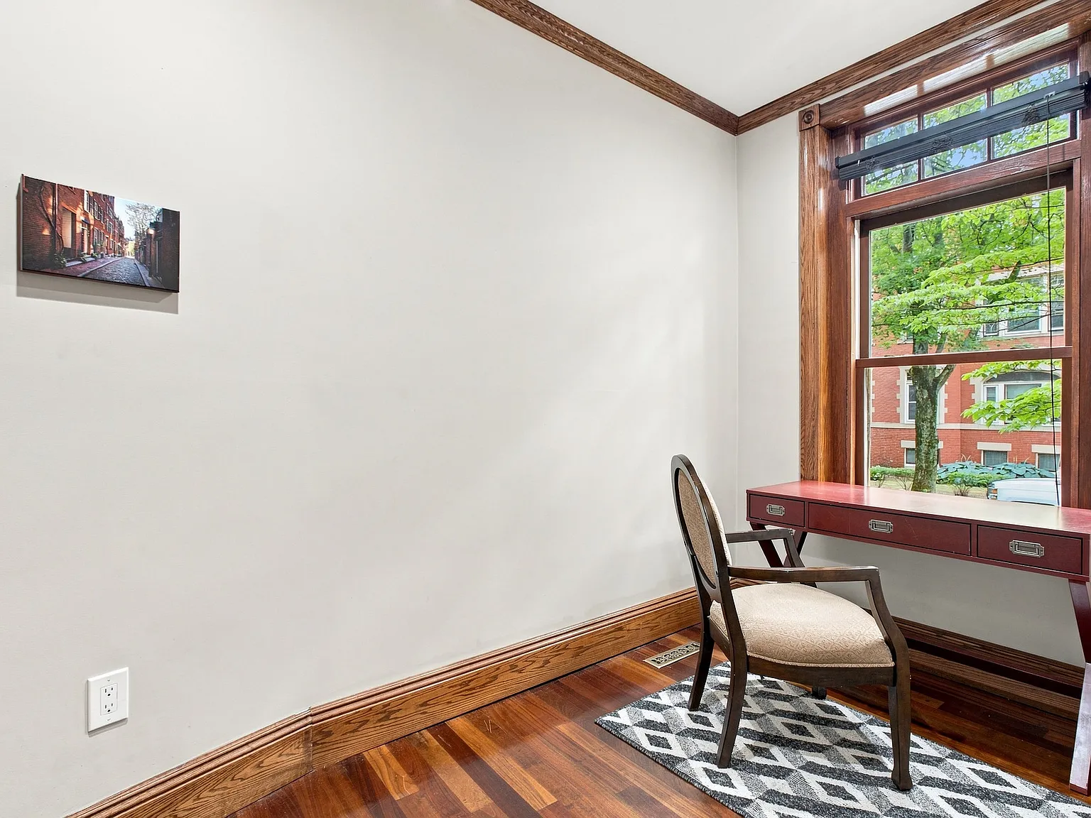 4 bed, $4,500 — Photo 4