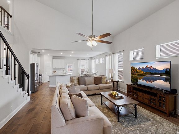 5th image of 8439 Knapp Rise
