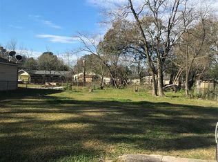 11101 Courtshire Rd, Houston, TX 77076