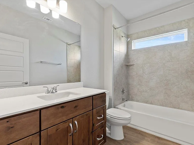261 Hortus Dr — Photo 27