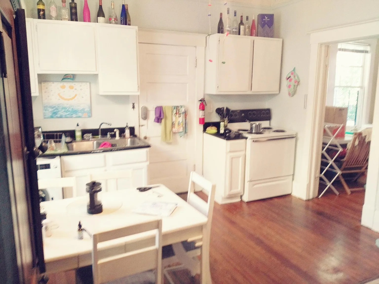 215 E Henry St — Photo 4