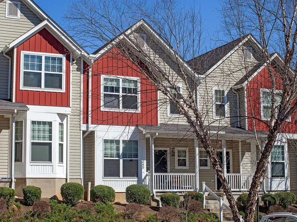 2452 N Berkshire Rd, Charlottesville, VA 22901