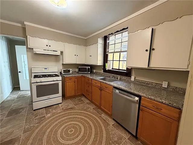 3146 N Rampart St — Photo 10