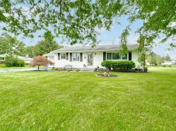 151 Whittier Rd, Rochester, NY 14624