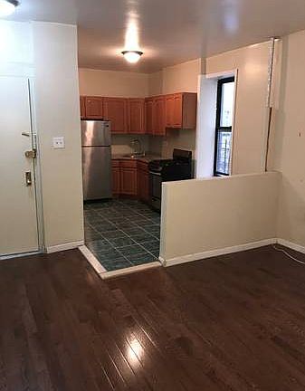 5th image of 130 Clarkson Ave APT 3B