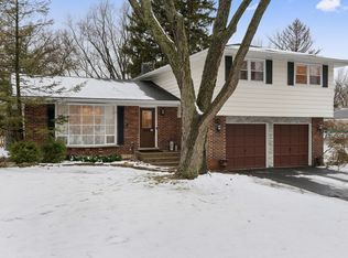 5736 Dearborn Pkwy, Downers Grove, IL 60516