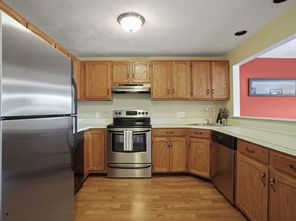 24 South St APT 22, Medford, MA 02155