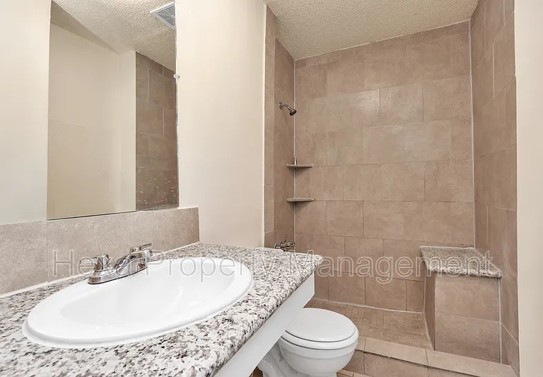6605 Brittmoore Rd — Photo 7