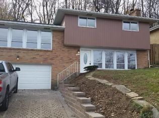 2884 Laketon Rd, Pittsburgh, PA 15235