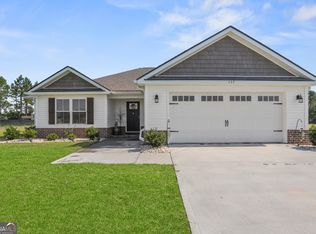 137 Old Barn Rd, Statesboro, GA 30458