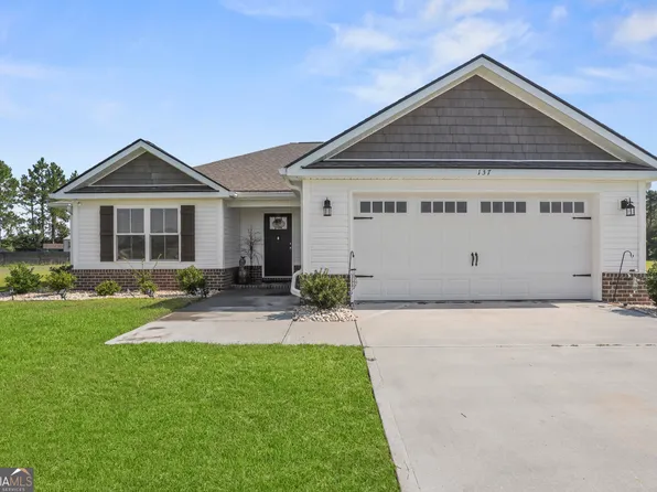 137 Old Barn Rd, Statesboro, GA 30458