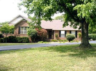 101 Old Qualls Rd, Cookeville, TN 38506
