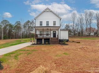 3240 Hoffman Acres St, Lincolnton, NC 28092
