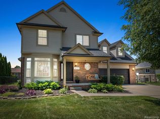 46709 Twin City Trl, Macomb, MI