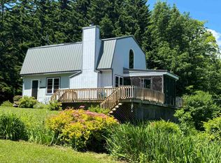 532 Potter Hill Rd, Readsboro, VT 05350