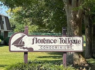 20 Florence Tollgate #6, Florence, NJ 08518