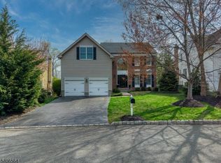 36 Vanderveer Dr, Bernards Twp., NJ 07920