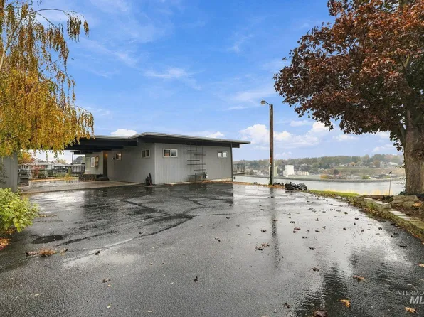 210 Oak St, Clarkston, WA 99403