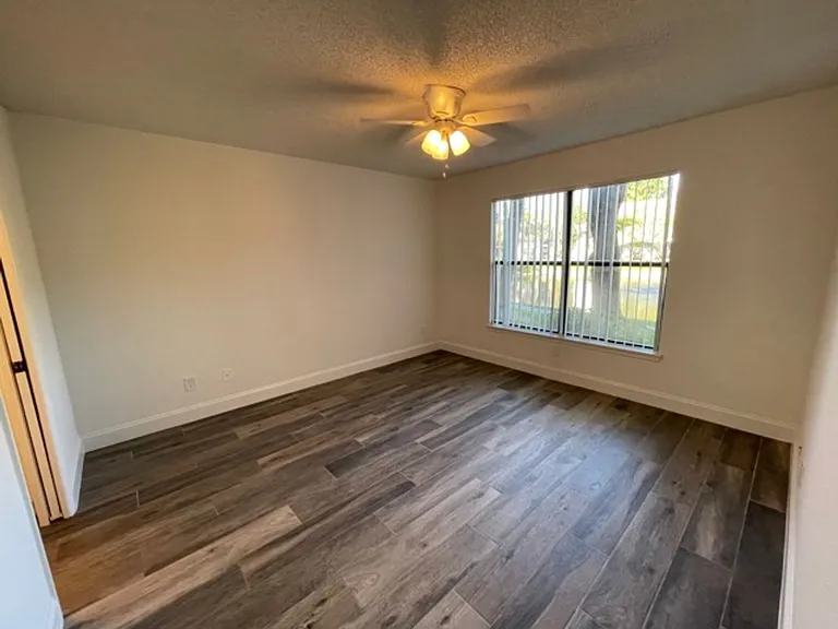 2190 Arbour Walk Cir #2216 — Photo 10