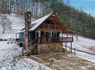 1670 Cutter Crk, Clintwood, VA 24228