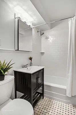 Sold by Corcoran | media 6