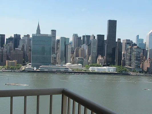 Rented by CityView Real Estate Inc. | media 17