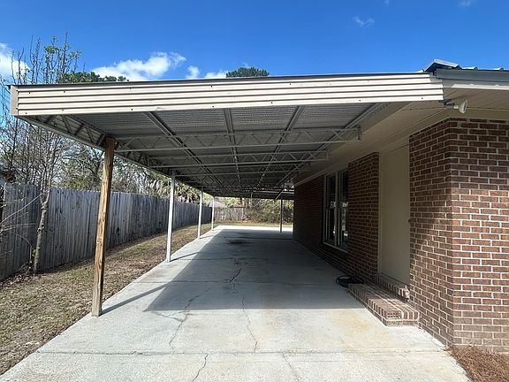 5th image of 1447 Coe Dairy Rd