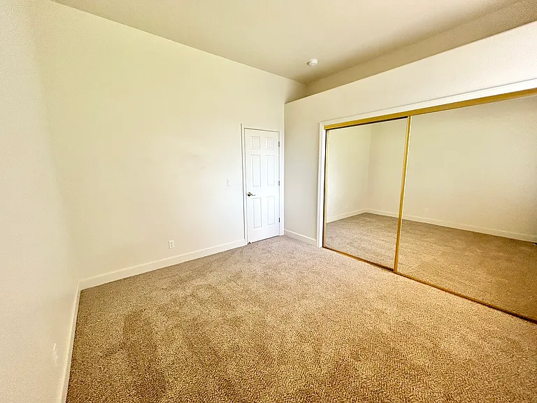 2460 Genoa Springs Ct — Photo 11