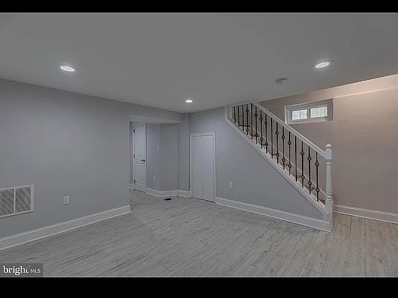 5th image of 5520 B St SE