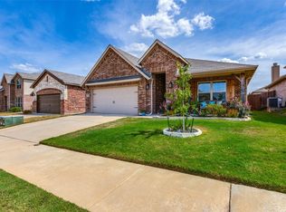 413 Nuffield Ln, Crowley, TX 76036