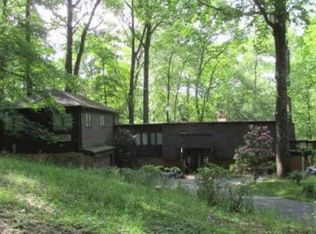 2307 Velvet Ridge Dr, Owings Mills, MD 21117