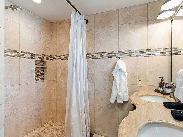 7802 E Mackenzie Dr — Photo 19