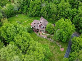 8162 Stagecoach Rd, Cross Plains, WI 53528