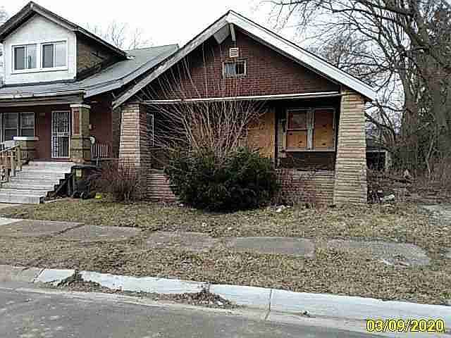 7589 E Grixdale