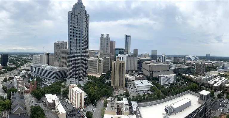 400 W Peachtree St NW #3511 — Photo 17
