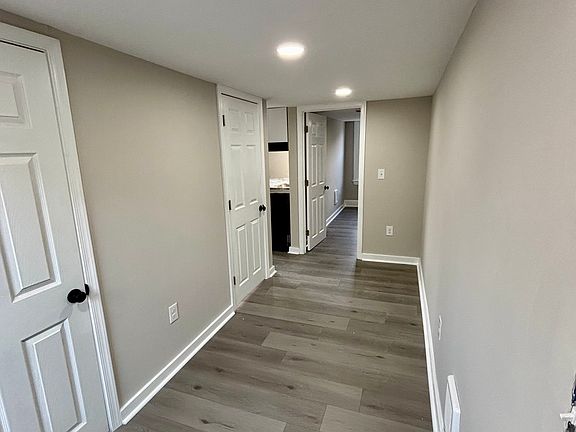 4th image of 957 Springfield Rd APT 3