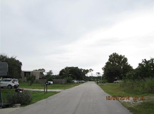 430 13th Ln SW, Vero Beach, FL 32962