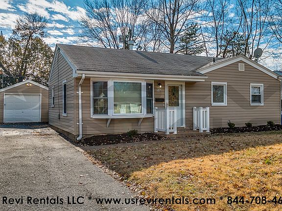 3rd image of 50 Saint Maurice Ln