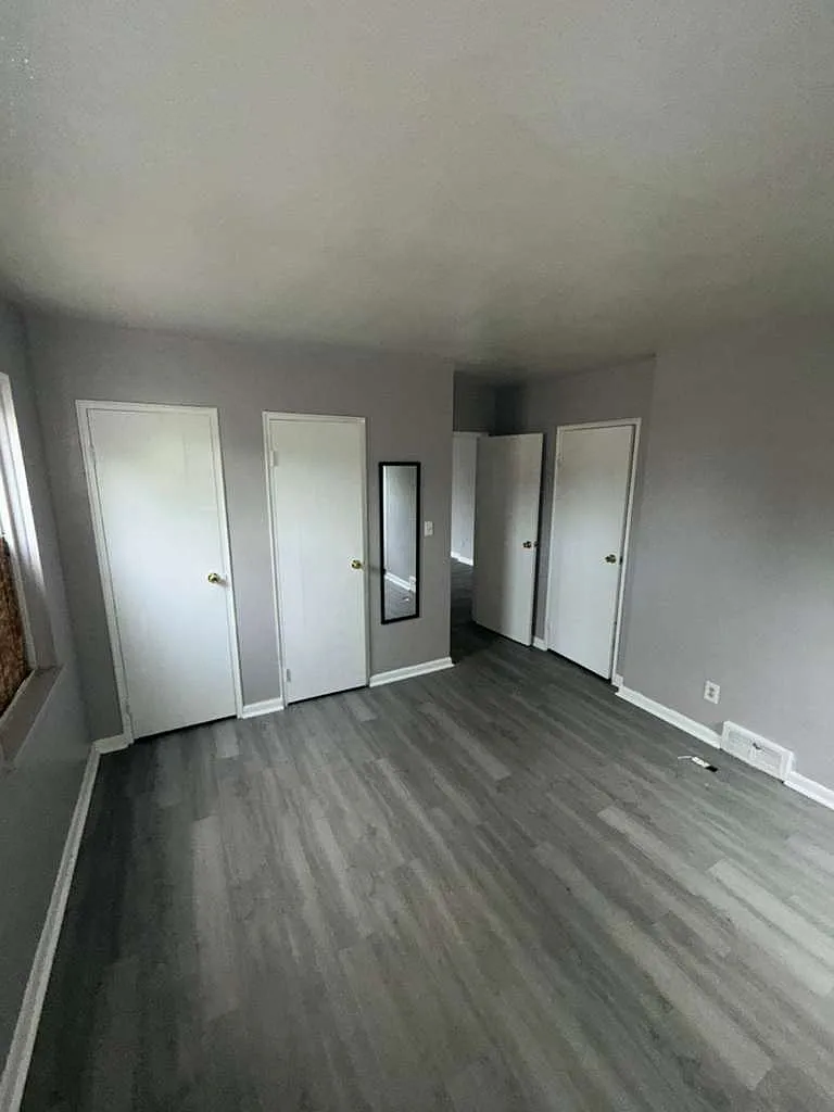 Building Photo - 1500 Superior Ave E #1A