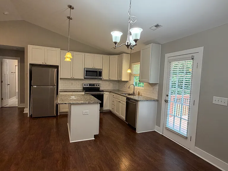 kitchen/dining area facing back deck