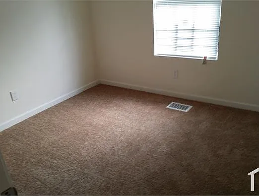 564 Hope St SW #A — Photo 18