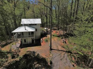 166 Zinzendorf Ln, Moravian Falls, NC 28654