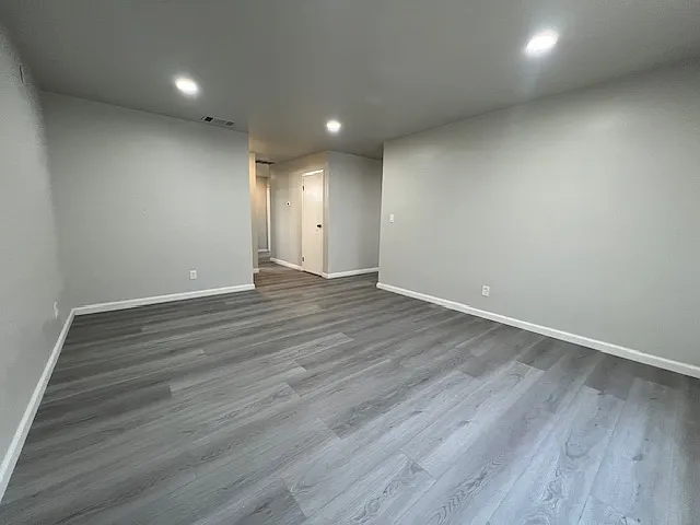 Building Photo - 6611 Wire Dr