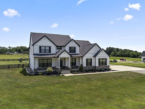 2nd image of 3364 Tschopp Rd NE