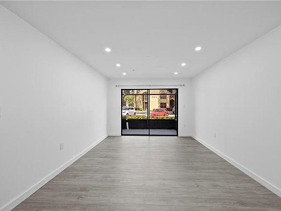 3rd image of 2313 N Congress Ave #11