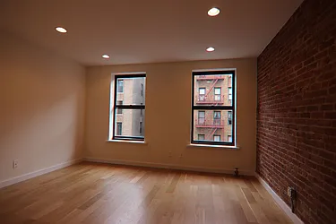 Rented by PMG Real Estate 