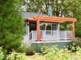 5704 NE Going St, Portland, OR 97218