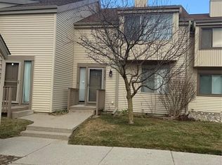 6320 Laurentian Ct, Flint, MI 48532